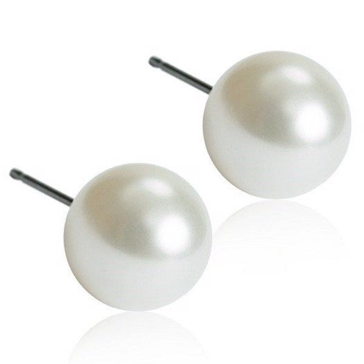 Blomdahl øreringe i titanium med hvid perle 4–8 mm